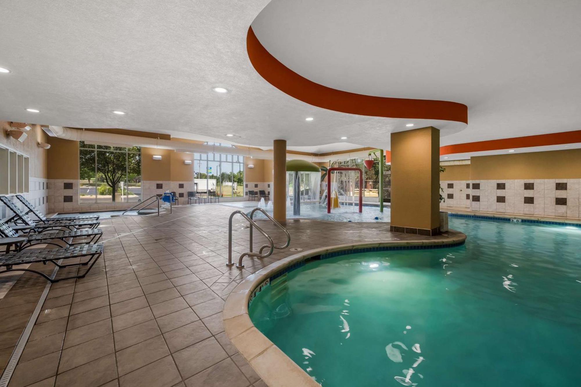 Hilton Garden Inn Rockford Exteriér fotografie